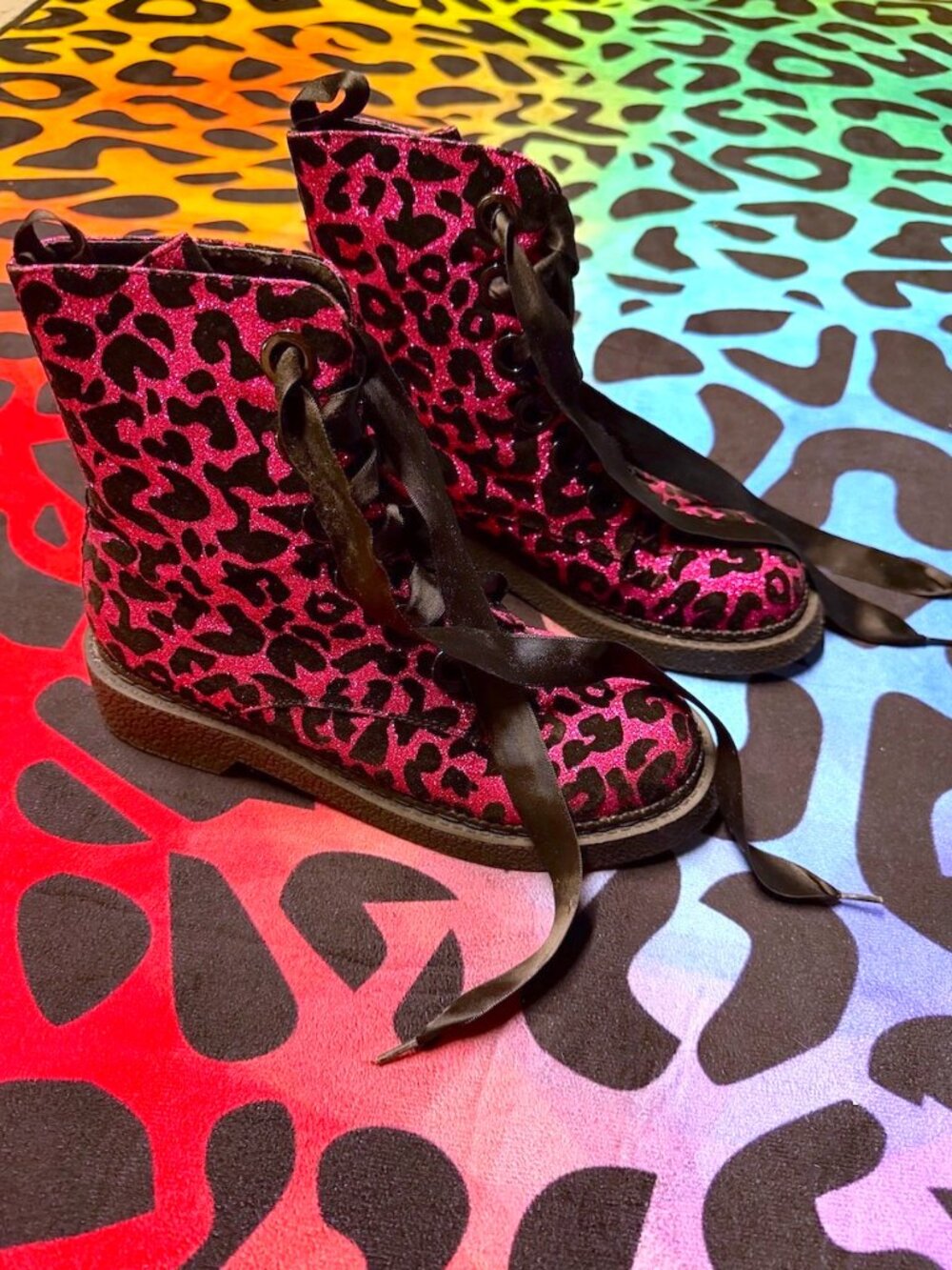 LA MODA PINK BLACK FULL GLITZ GLITTER LEOPARD ANIMAL PRINT ANKLE BOOTS SIZE 7